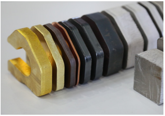 Станок лазерной резки листа со сменным рабочим столом SMART PLUS 1-6 кВт Станок лазерной резки листа со сменным рабочим столом SMART PLUS 1-6 кВт